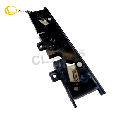 445-0582423 4450582423 ATM Peças sobressalentes NCR S1 Portão de camião de cassete de plástico com empurrador Assy NCR cassete empurrador
