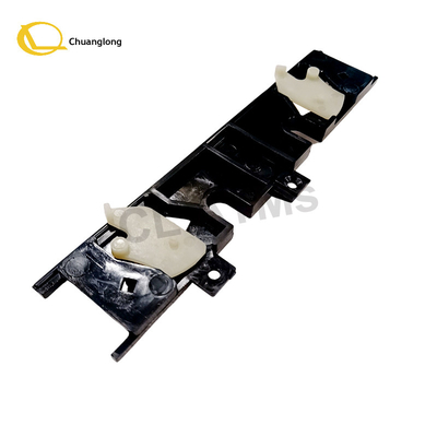 445-0582423 4450582423 ATM Peças sobressalentes NCR S1 Portão de camião de cassete de plástico com empurrador Assy NCR cassete empurrador